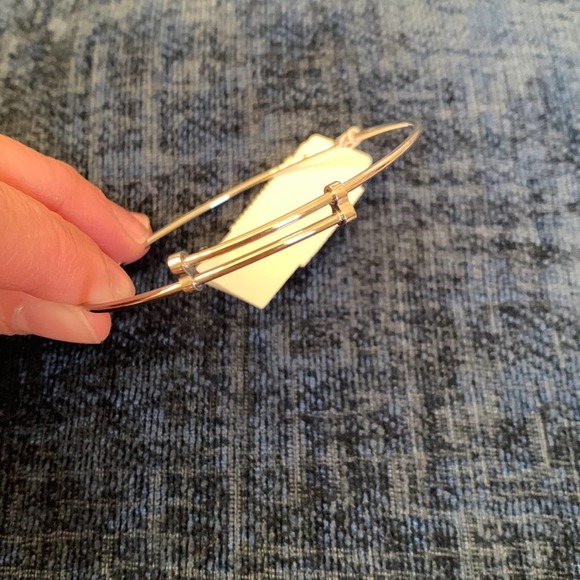 New ADORNIA Bangle Bracelet with Overlapping Design. - Picture 4 of 4